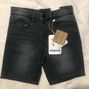 NWT.Mayoral dark grey shorts. Toddler & little Boy Sizes:2,4,5, & 7. Adjustable